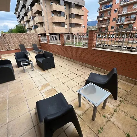 דירה En Con Amplia Y Soleada Terraza