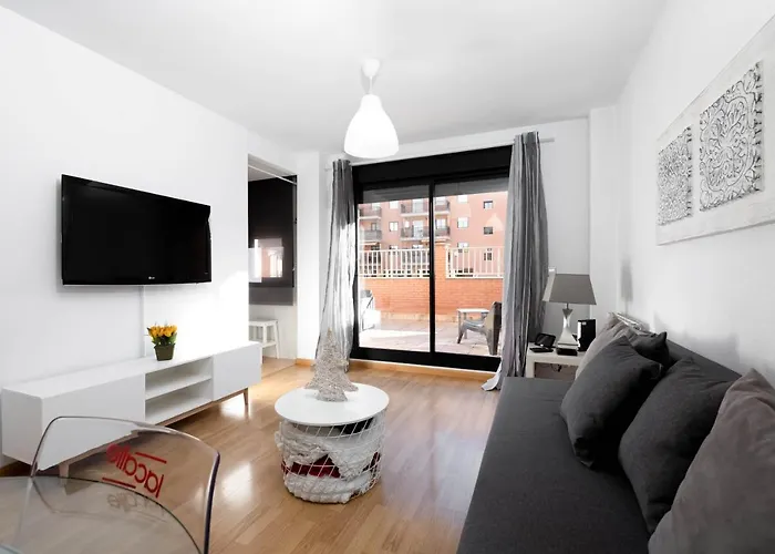 En Con Amplia Y Soleada Terraza * Sabiñánigo